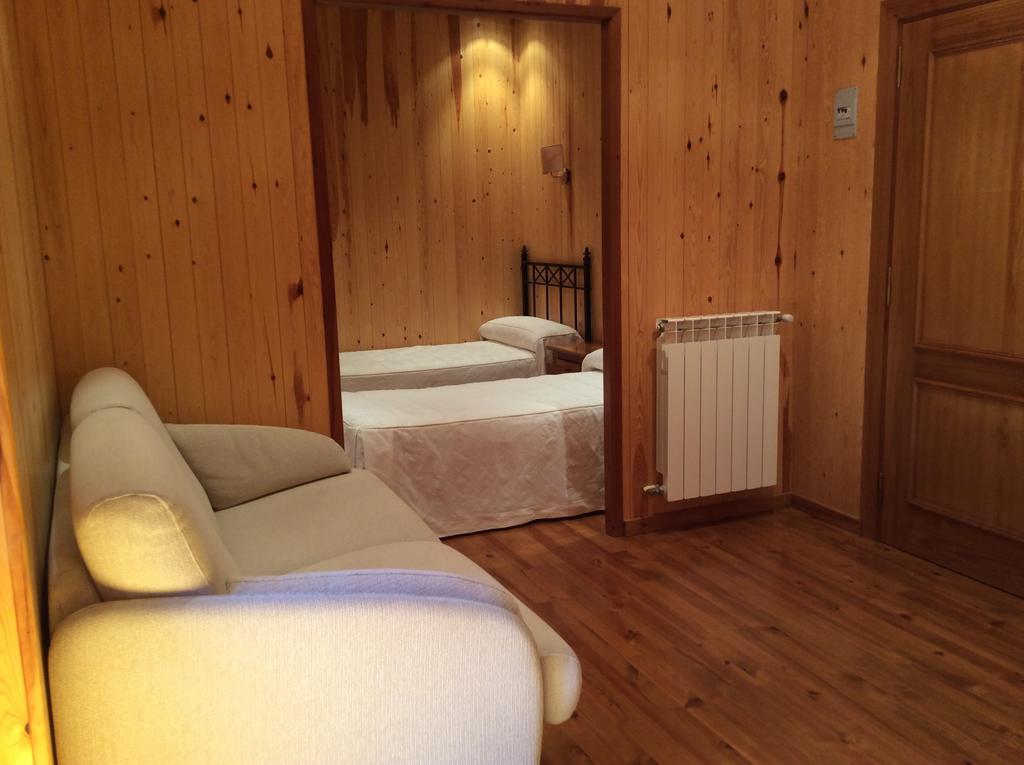 Hotel La Ribera Ribera de Cardós Стая снимка