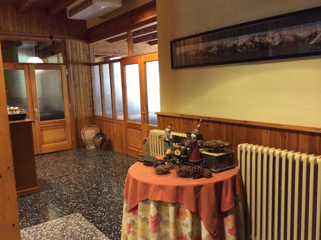 Hotel La Ribera Ribera de Cardós Екстериор снимка